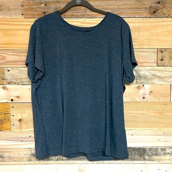 Banana Republic size XL gray timeless tee - Picture 1 of 4